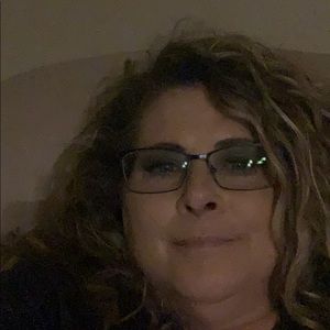 Meet your Posher, Linna